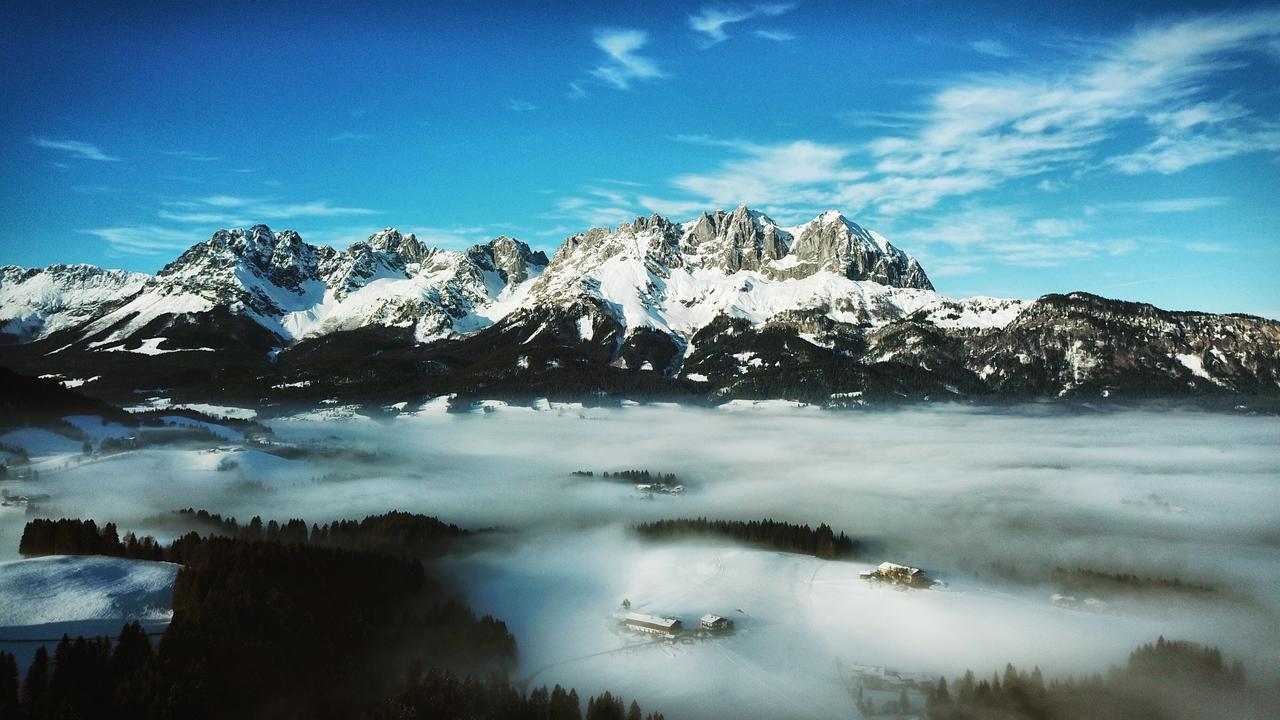 Hotel Schmiedboden Oberndorf in Tirol Bagian luar foto