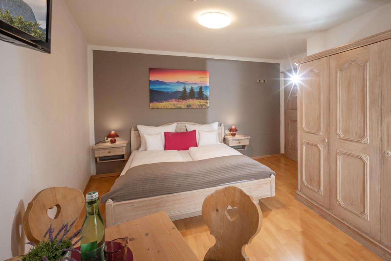 Hotel Schmiedboden Oberndorf in Tirol Bagian luar foto