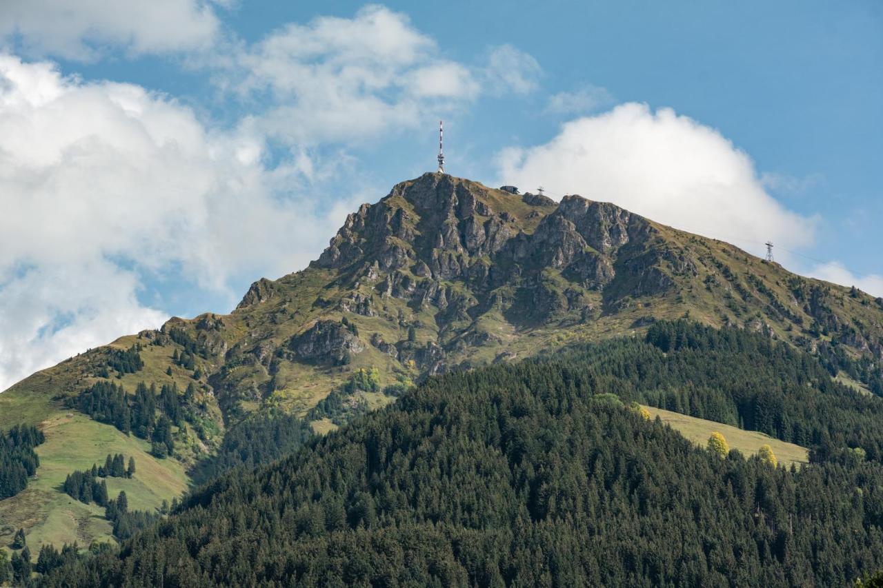 Hotel Schmiedboden Oberndorf in Tirol Bagian luar foto
